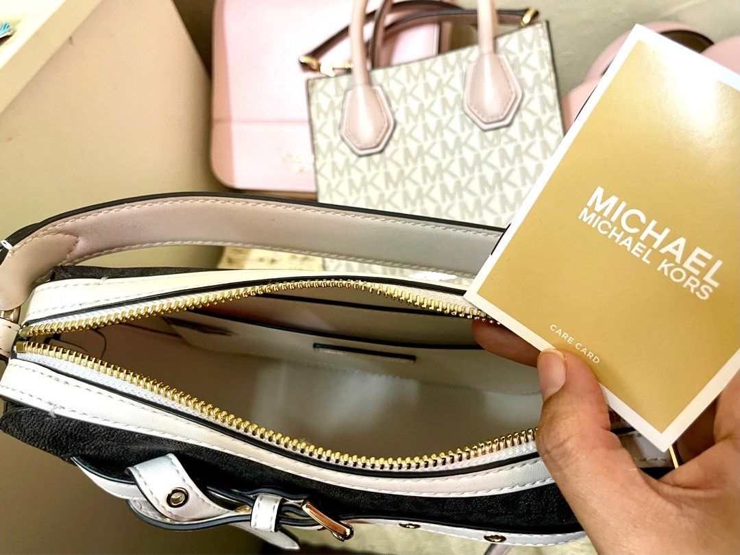 clearance sale cheap Michael Kors Purse And Wallet | customplastics.net.au