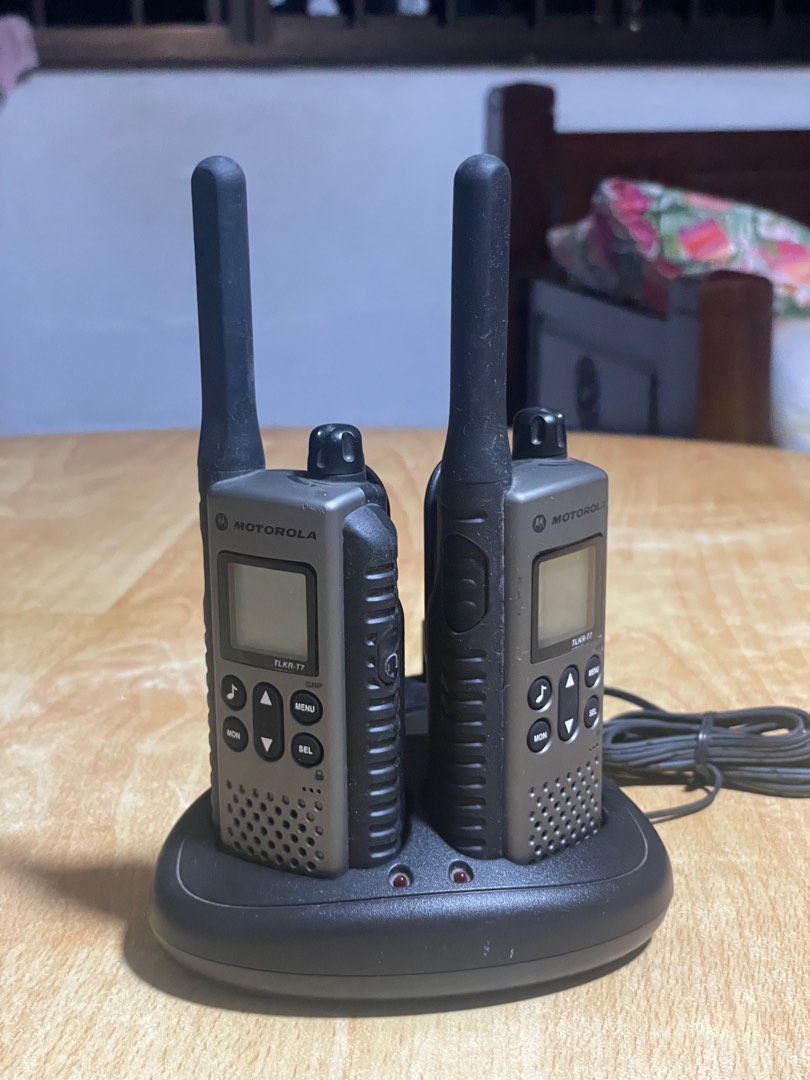 Talkie-walkie Motorola TLKR-T7 - Utilisé 1 Heure - Comme Neuf