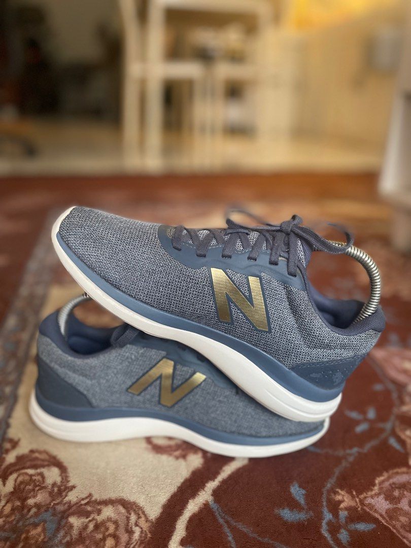 New balance koze womens top