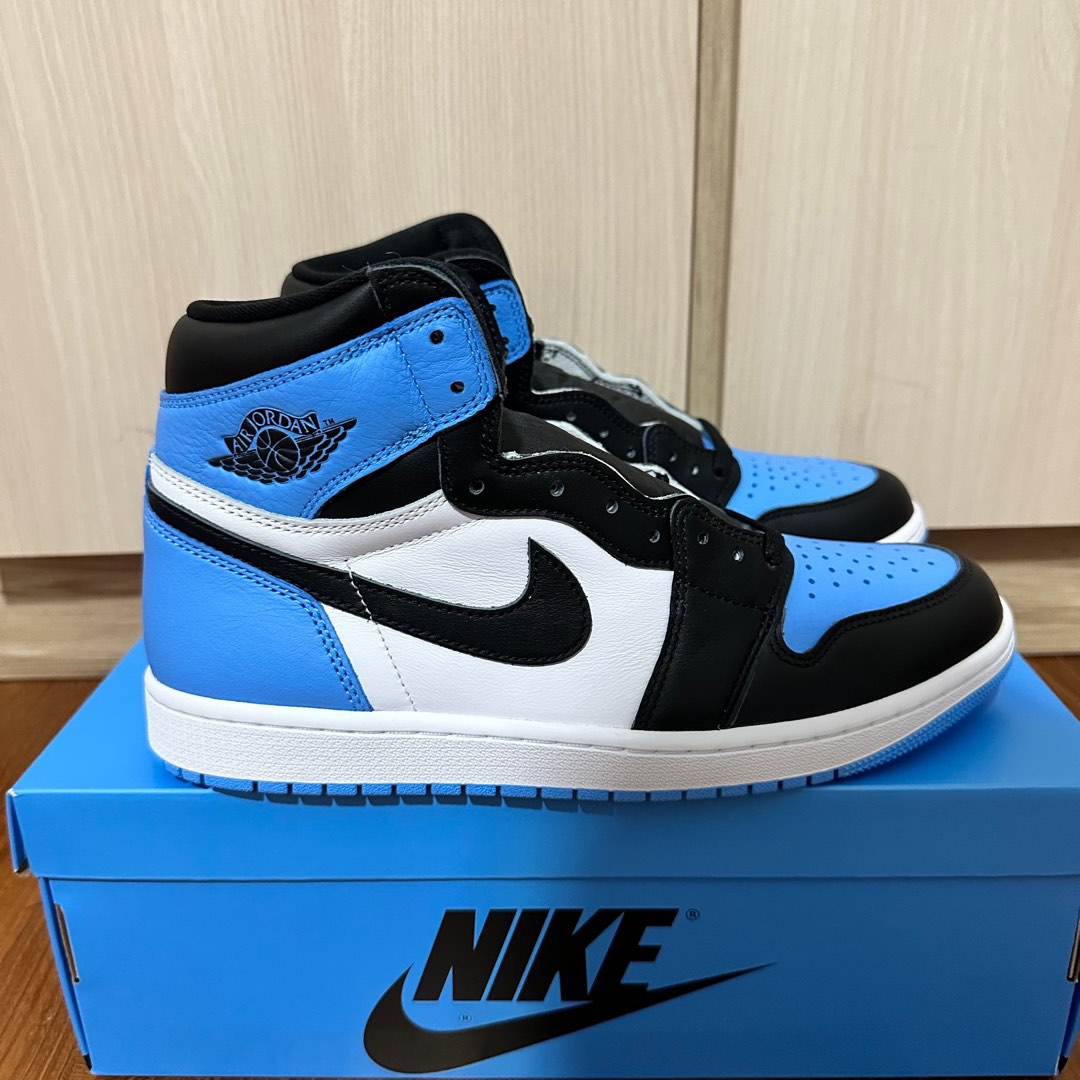 footlocker air jordan 1 unc