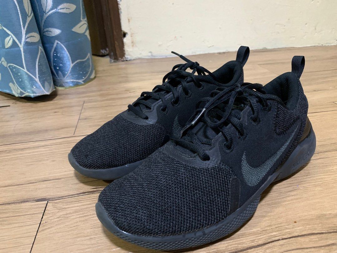 Nike flex All black running shoes
