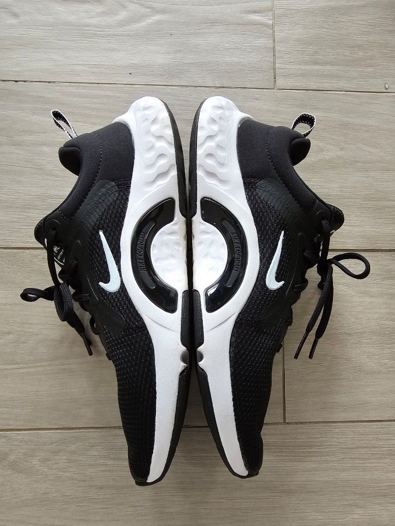 Nike Renew in Season TR 11 Womens Running Shoe Black White