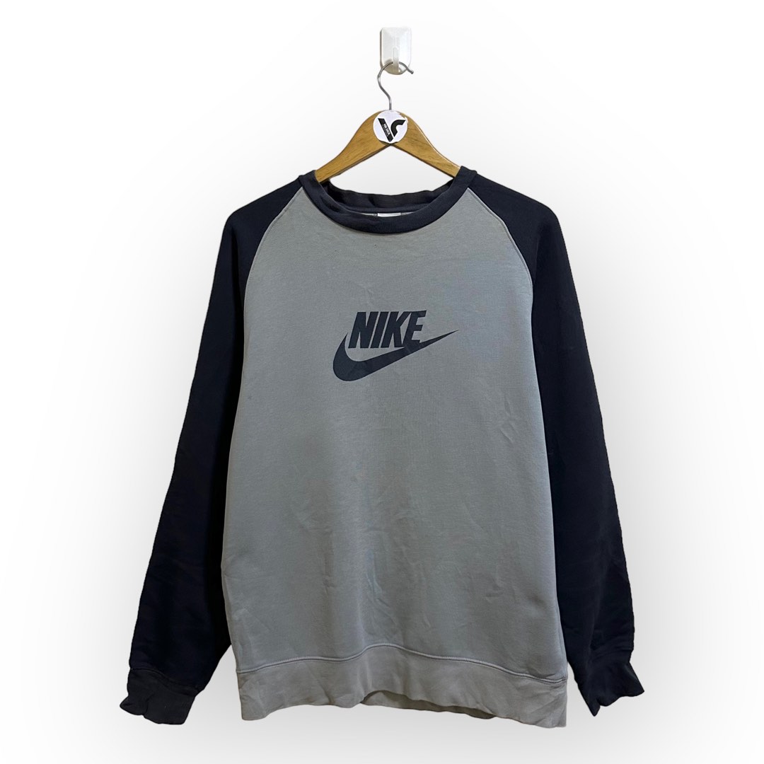 oversized nike vintage sweater