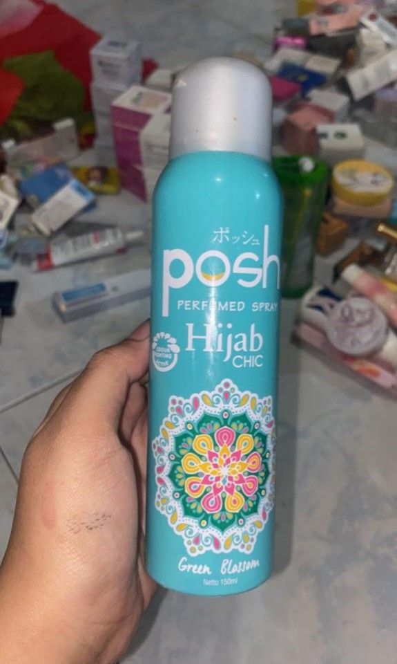 POSH hijab chic perfumed spray 150ml all variant Kesehatan