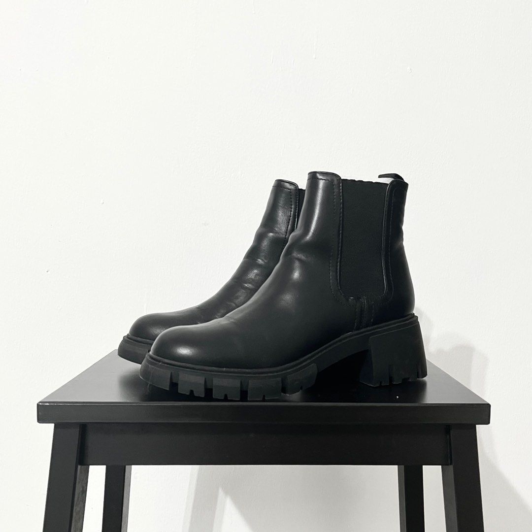 Cotton on black boots sales