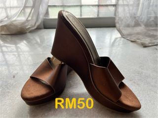 (Category: ) located in . Submitted by irwan_along (Listing ID 1263998972, Image 1). Description: .