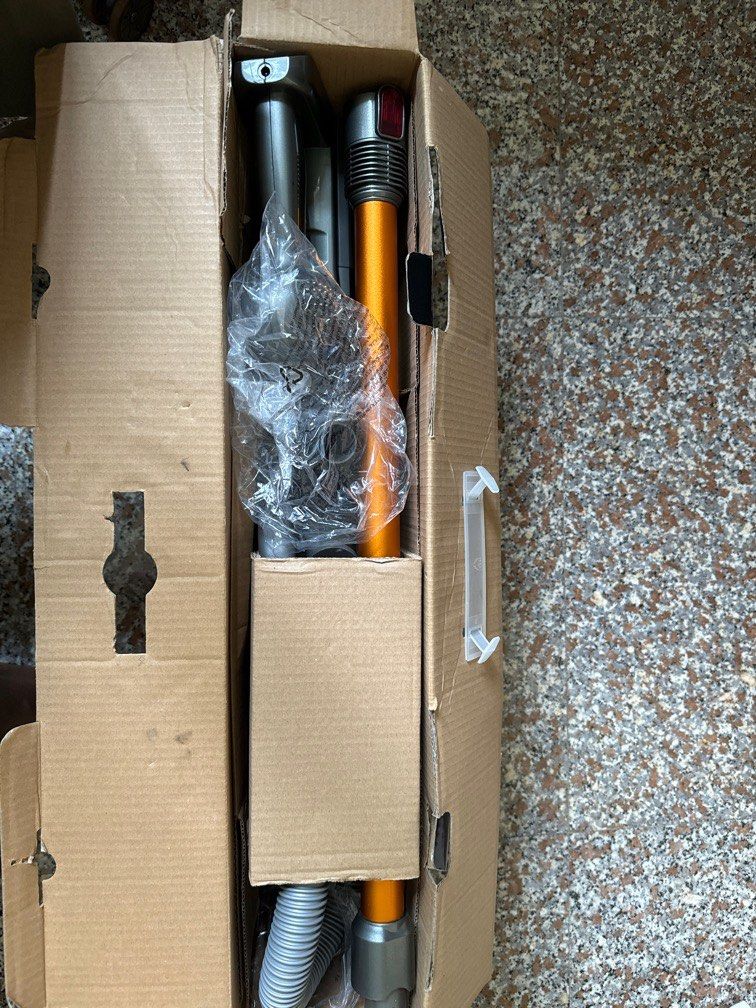 Pullman Oktoplus E10B TV Home Appliances Vacuum Cleaner Housekeeping on Carousell