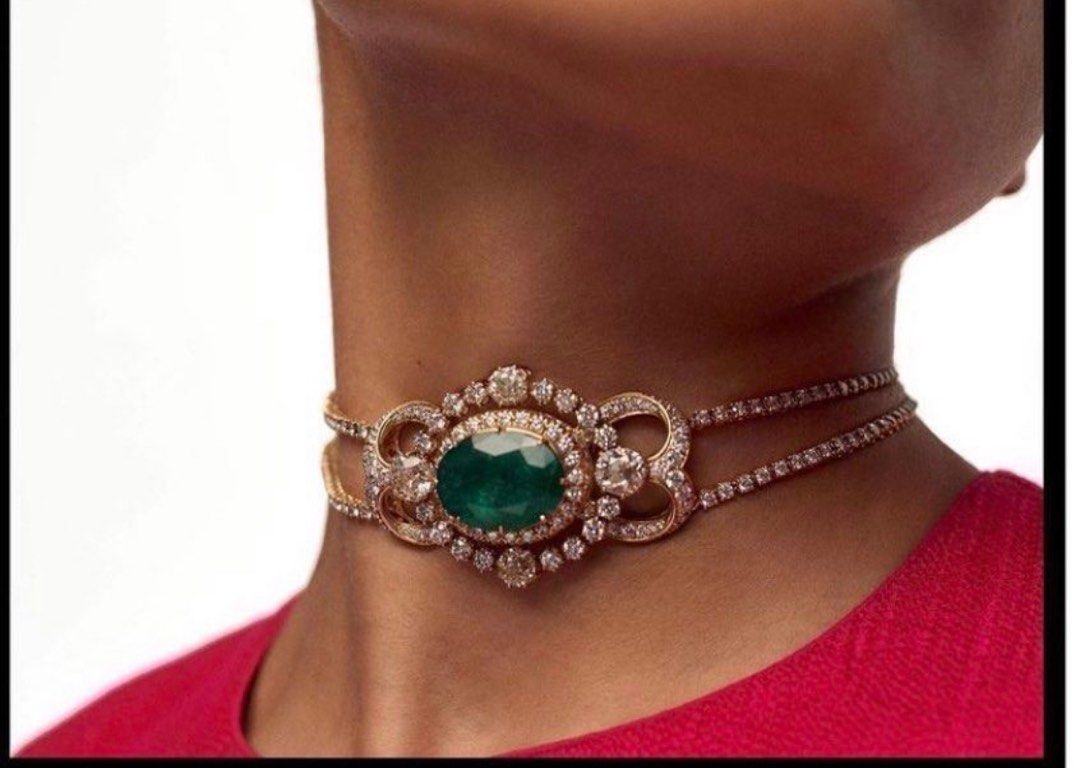 Pure silver necklace in choker style with emerald stone Women s