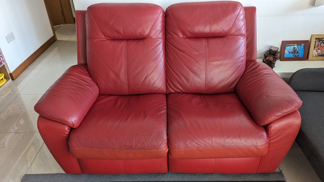 Recliner 2 seater Sofa for free, Furniture & Home Living, Furniture