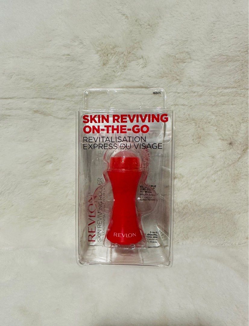 Revlon Skin Reviving On-The-Go (Category: Face Care) located in Quezon City. Submitted by hollyarevalo (Listing ID 1264060991, Image 3). Description: REVLON SKIN Reviving On-The- Go Real Rose Quartz Skin Reviving Roller Improves complexion, depuffs and cools face Works well in applying serums and creams Good for sensitive skin Php 550.