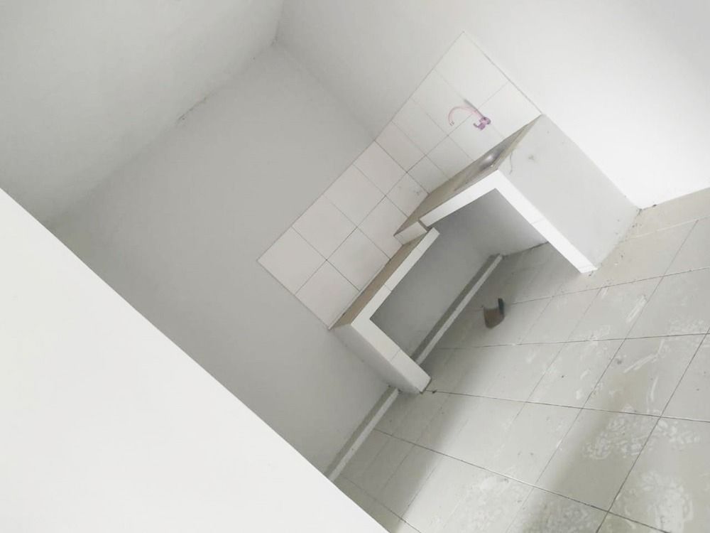 ruko_disewakan_2_lantai_di_per_1699144765_ee9cf857_progressive
