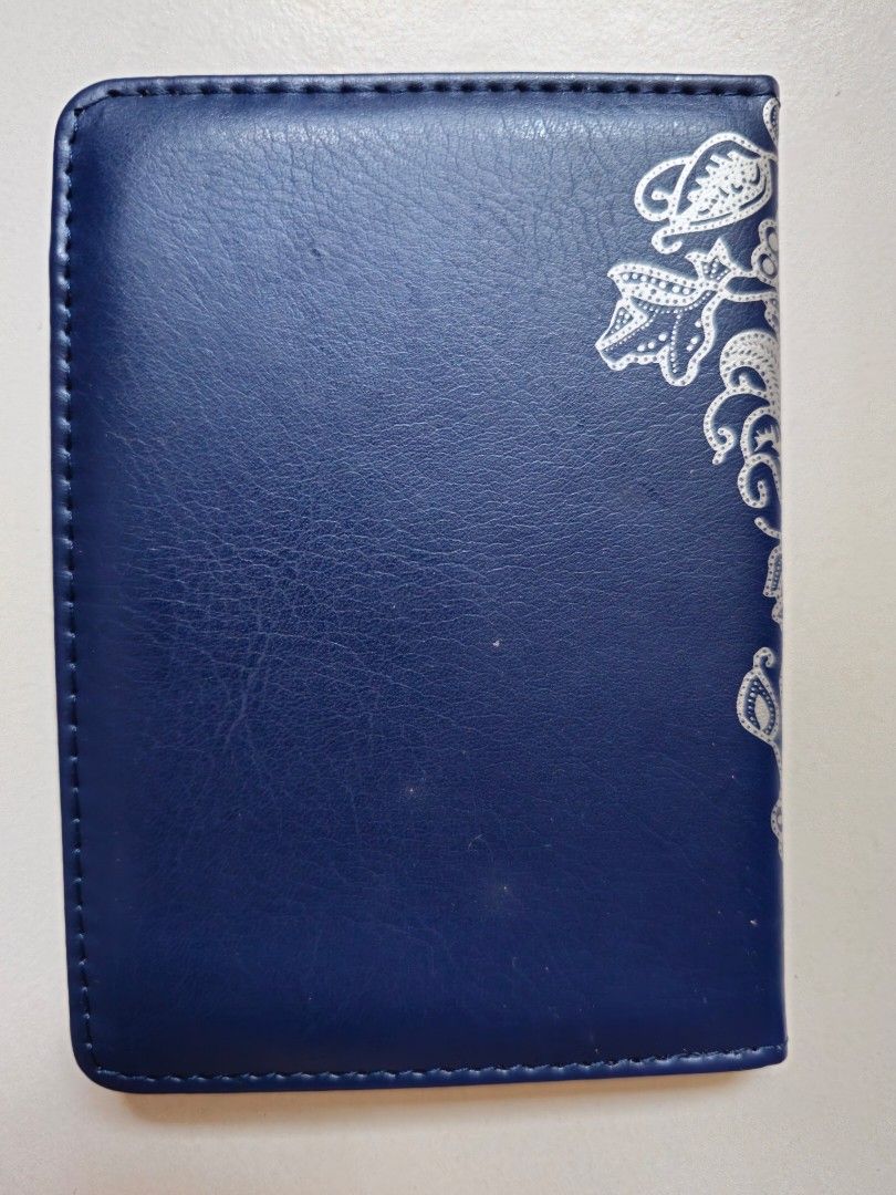 Jen & Co. Sia Vegan Leather Card Holder Wallet - Compact Minimalist Wallet With Zipper Pocket