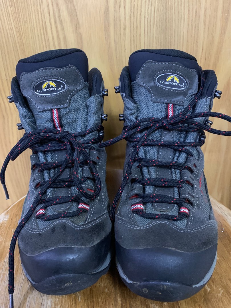 sportiva hiking shoes