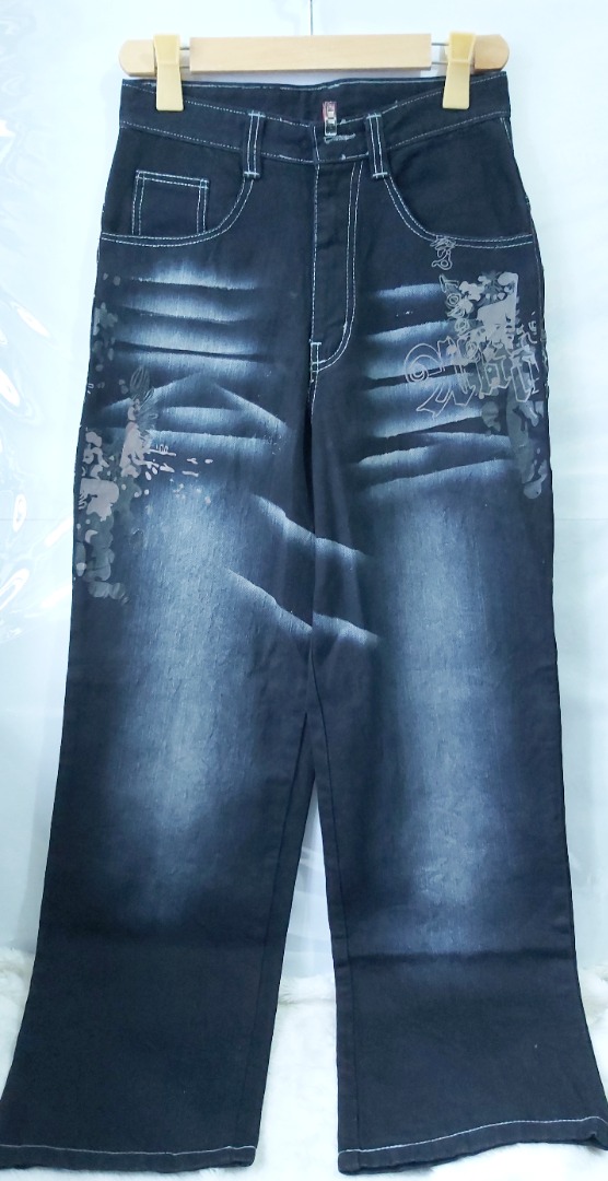 Straight cut baggy jeans, Women's Fashion, Bottoms, Jeans on Carousell