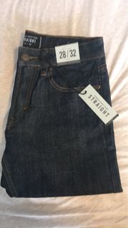 Straight jeans BRAND NEW with tag