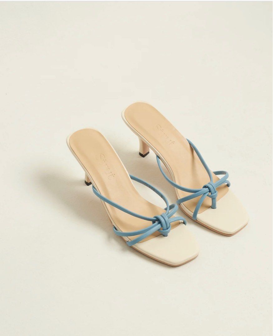 Strut Blair Heels - Dusty Blue (Category: Heels) located in Muntinlupa City. Submitted by a.decluttering (Listing ID 1263961656, Image 1). Description: - Original Price: 1550 - Used once only! - RFS: Wrong size, I’m size 7 but this fits size 6 more - Comes with a white pouch.