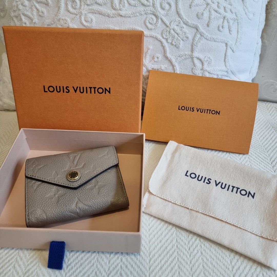 Louis Vuitton Rose Poudre Monogram Empreinte Leather Zoe Wallet Louis  Vuitton