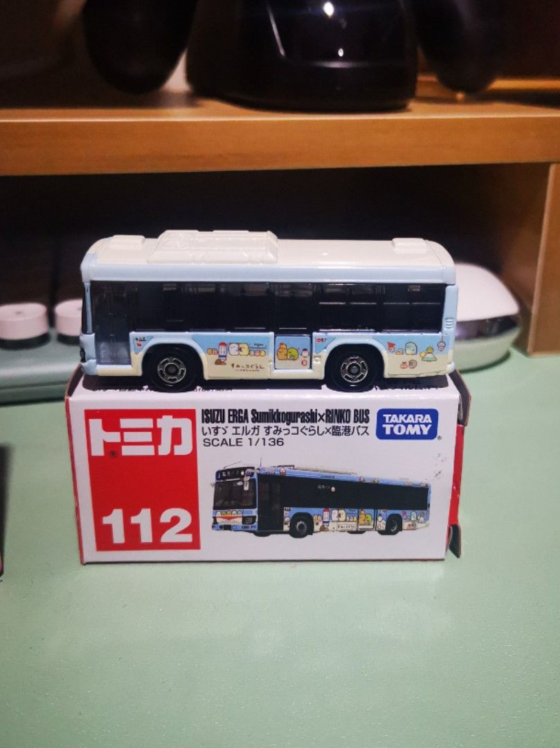 Tomica 112 Isuzu Erga Sumikko Gurashi x Rinko Bus