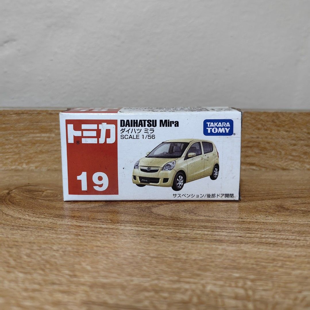 Tomica daihatsu mira on sale
