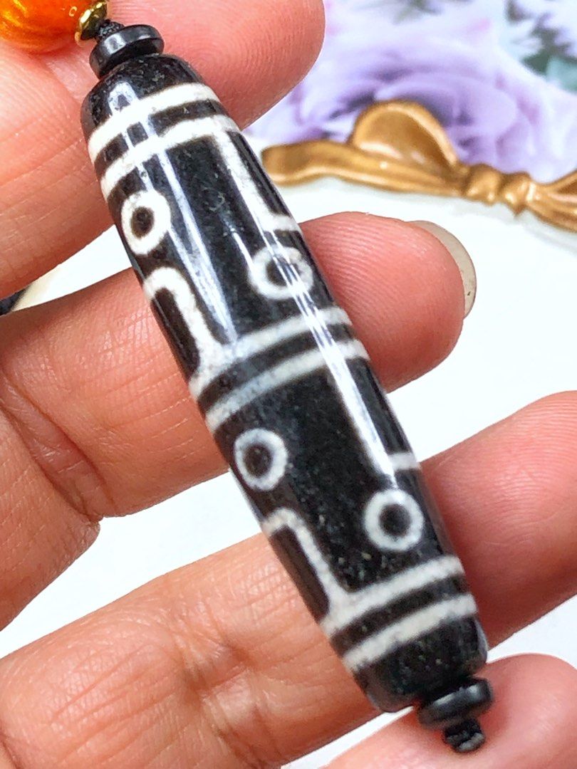 Tibetan Dzi Beads Twelve Eyed Dzi Bead Necklaces 藏传老矿至纯十二