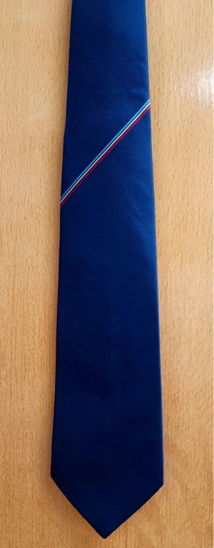 ties （分類：領帶）位於 Hong Kong。 由 goldenriverlogistics 提交（商品編號 1263924902，圖片 3）。簡介： 全部新貨，出口剩餘。 7折。