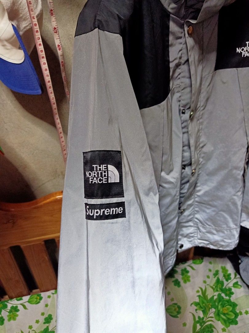 TNF x Supreme, Men's Fashion, Coats, Jackets and Outerwear on Carousell