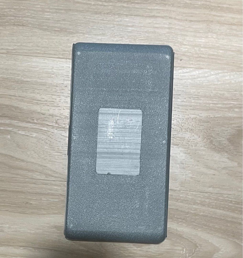Tools set (Category: Home Improvement Tools & Accessories) located in Singapore. Submitted by gg0501 (Listing ID 1263901521, Image 3). Description: Tools set with different sizes and bits.