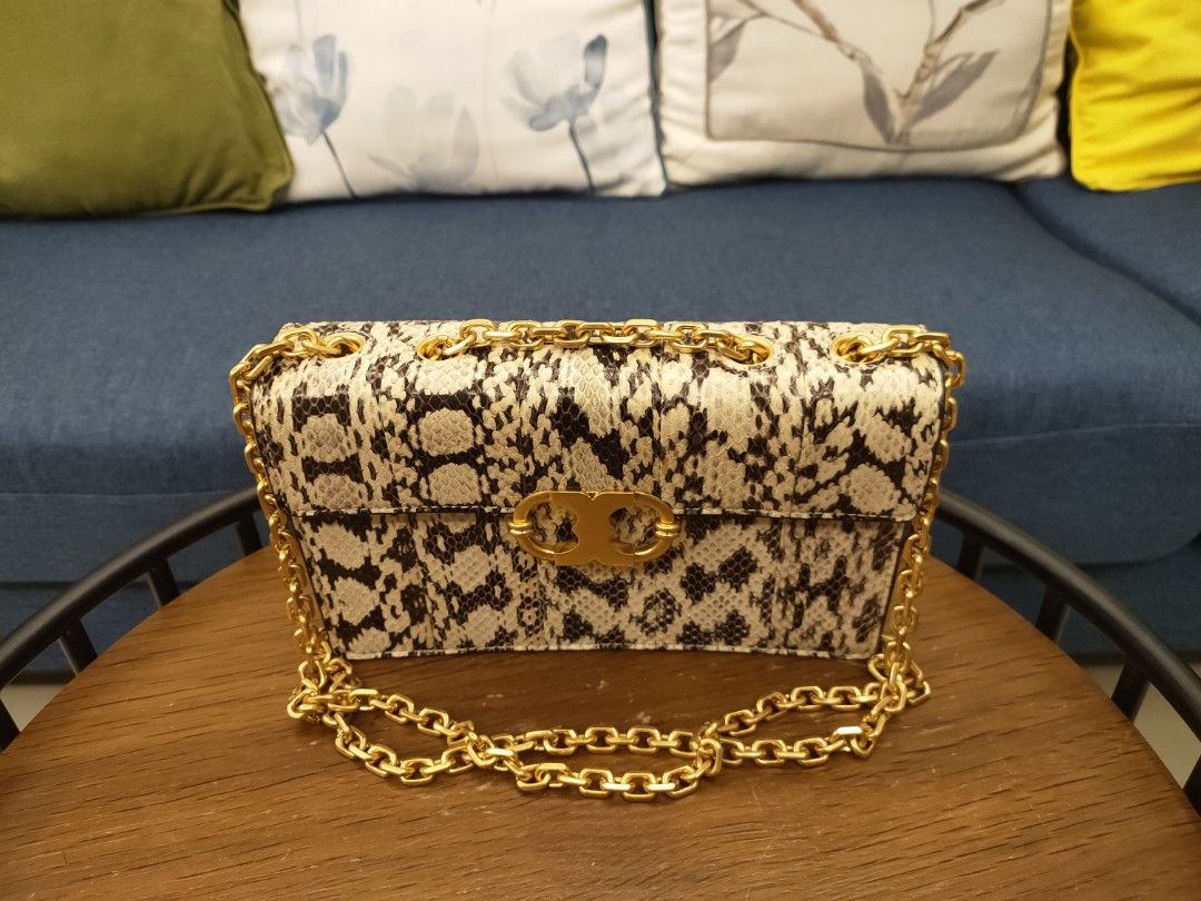 Gemini link embossed deals medium shoulder bag