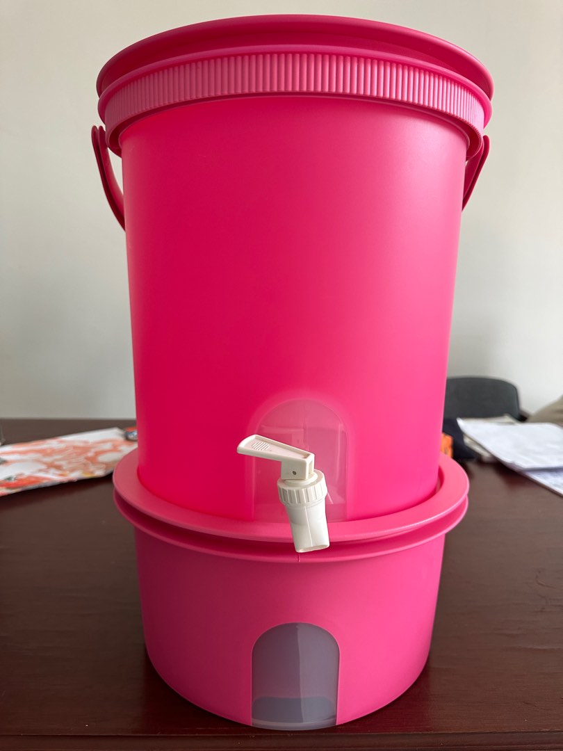 Water dispenser hotsell tupperware 2019