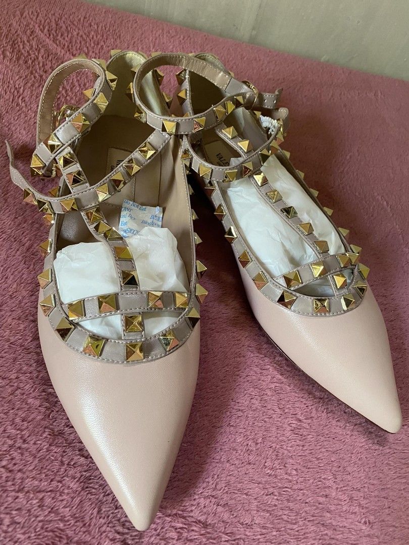 Valentino rockstud shop sale