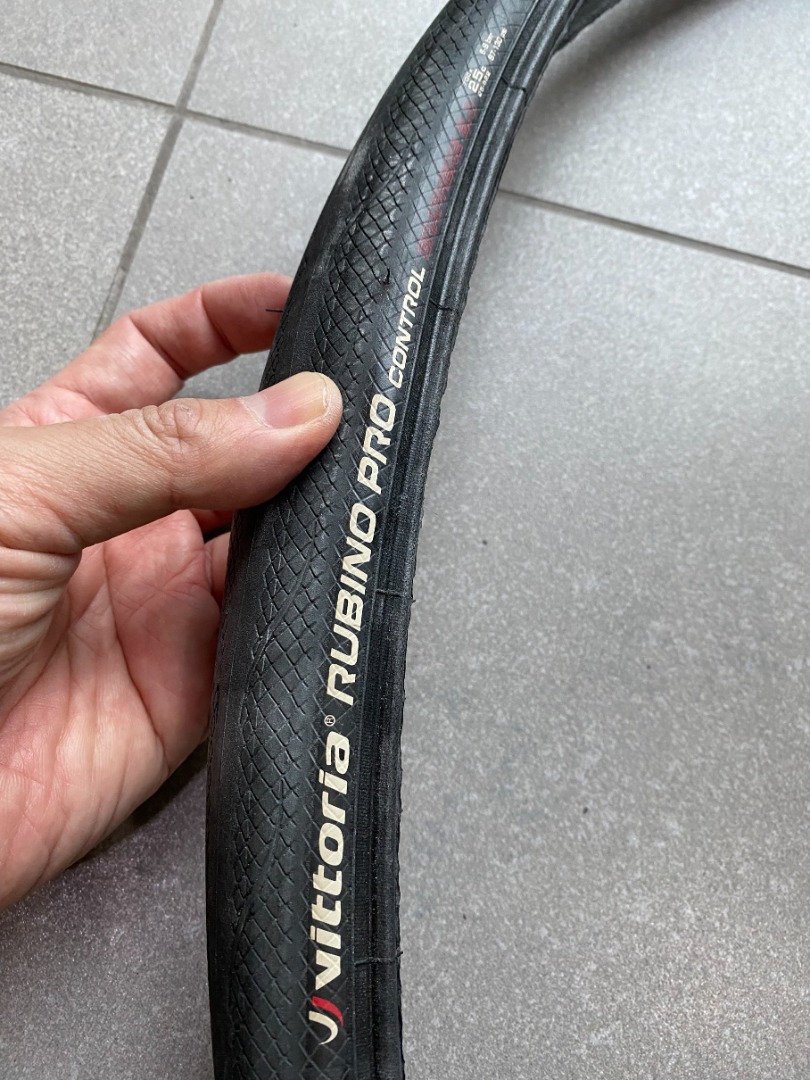 Vittoria rubino hotsell pro control