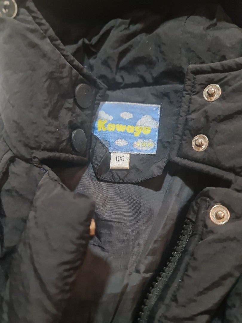 Winter Jacket (Category: Babies & Kids Fashion) located in Singapore. Submitted by ak_shopping (Listing ID 1264011735, Image 2). Description: wear once as kid out grown the jacket. Self collect at Tampines.
