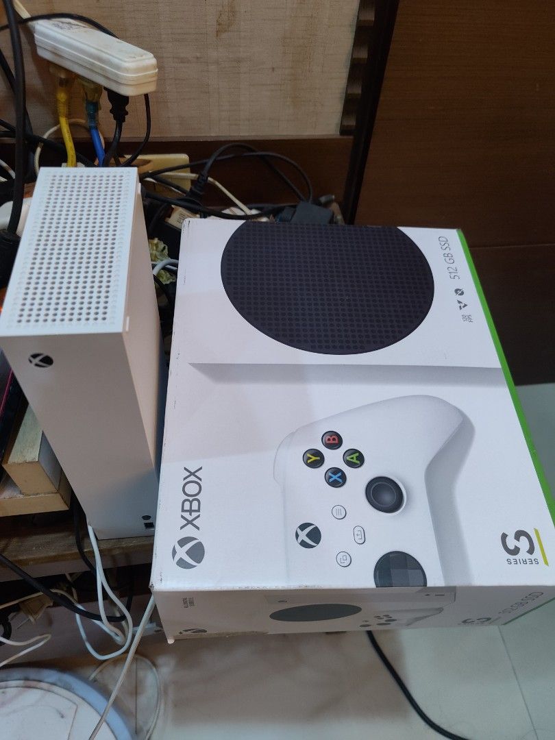 9/1購入 新品未使用未開封 xbox series s-