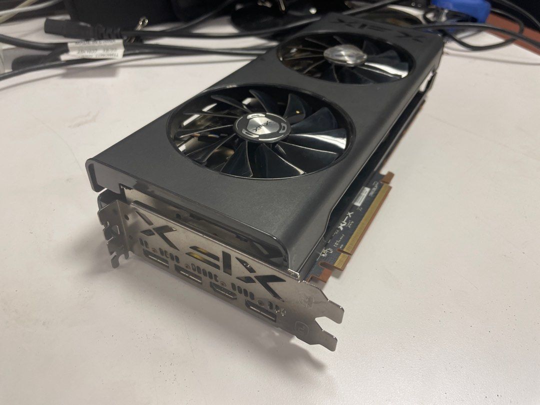 Xfx amd radeon hotsell rx 5700 dd