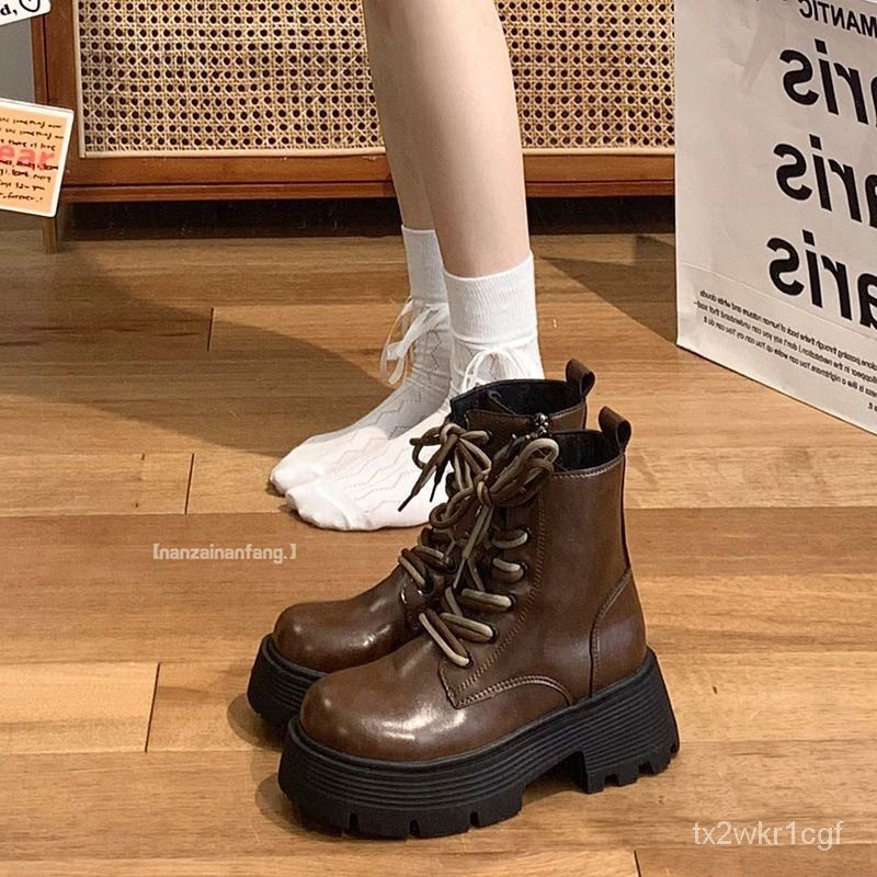 Dr marten outlet ankle boots