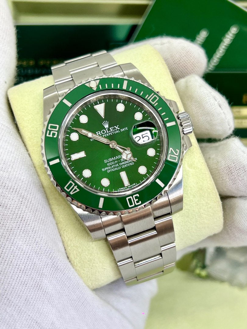 Rolex Submariner Date 116610LV Hulk 2019 Green Dial Discontinued