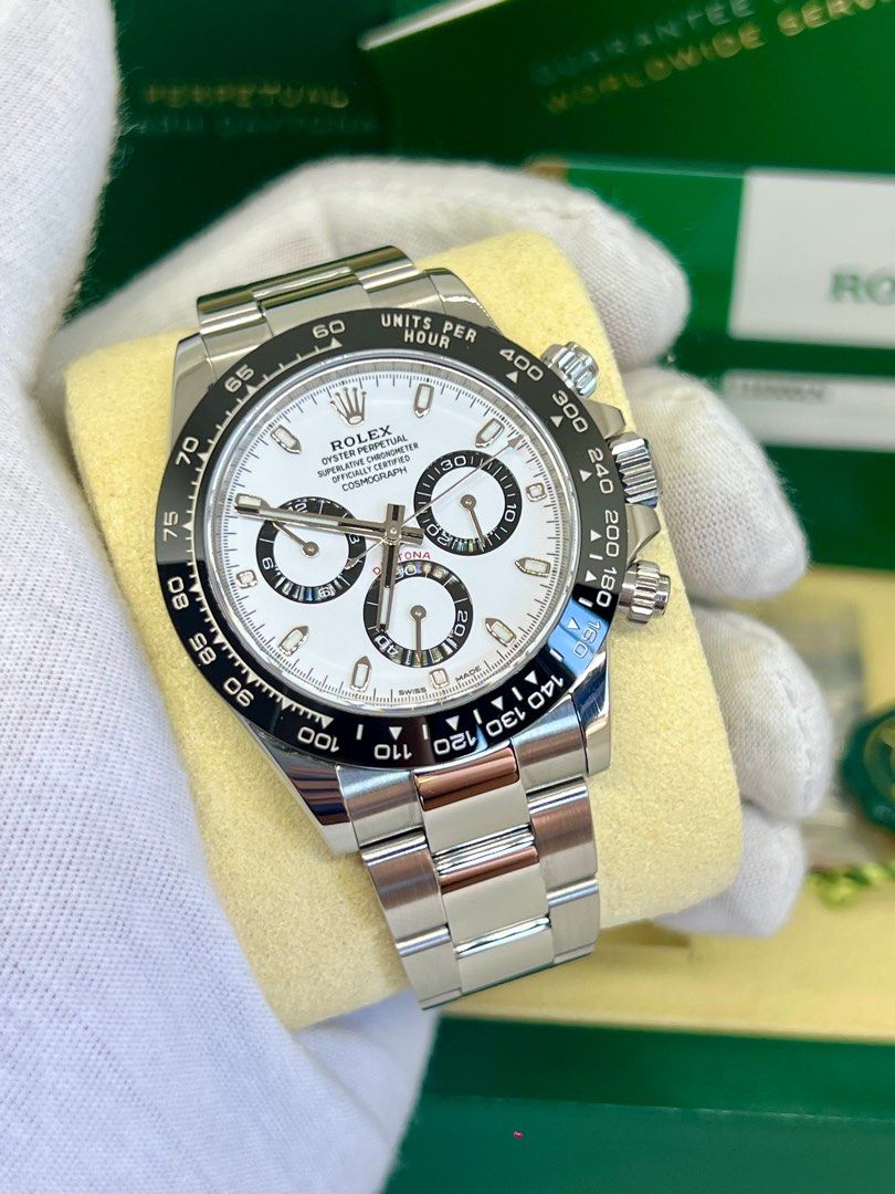 Rolex daytona panda 2018 hotsell
