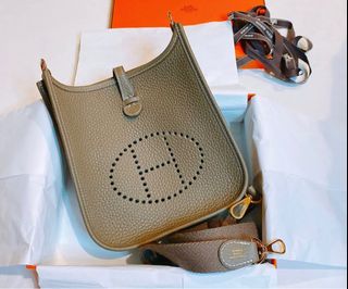 （分類：）位於 。 由 hildalee2011 提交（商品編號 1264130939，圖片 1）。簡介： 。
