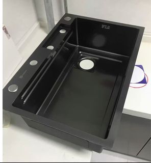 （分類：）位於 。 由 giannisb 提交（商品編號 1264211463，圖片 1）。簡介： 。