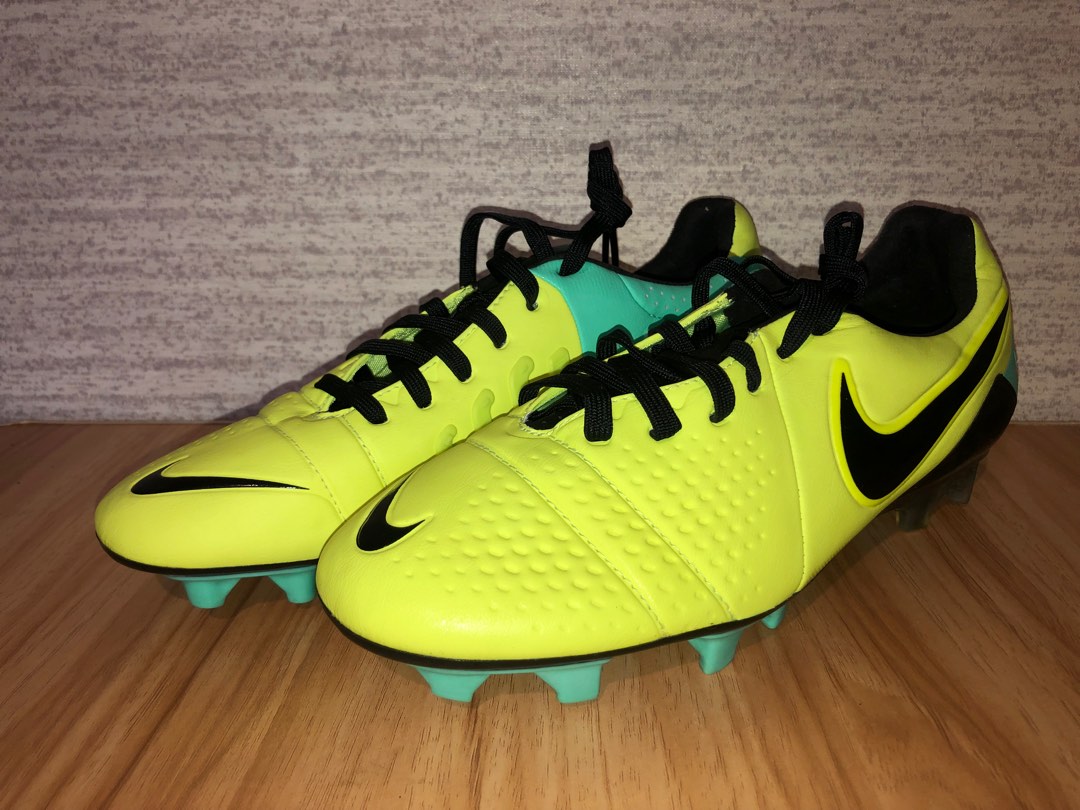 Nike CTR360 Maestri III FG 525166 703