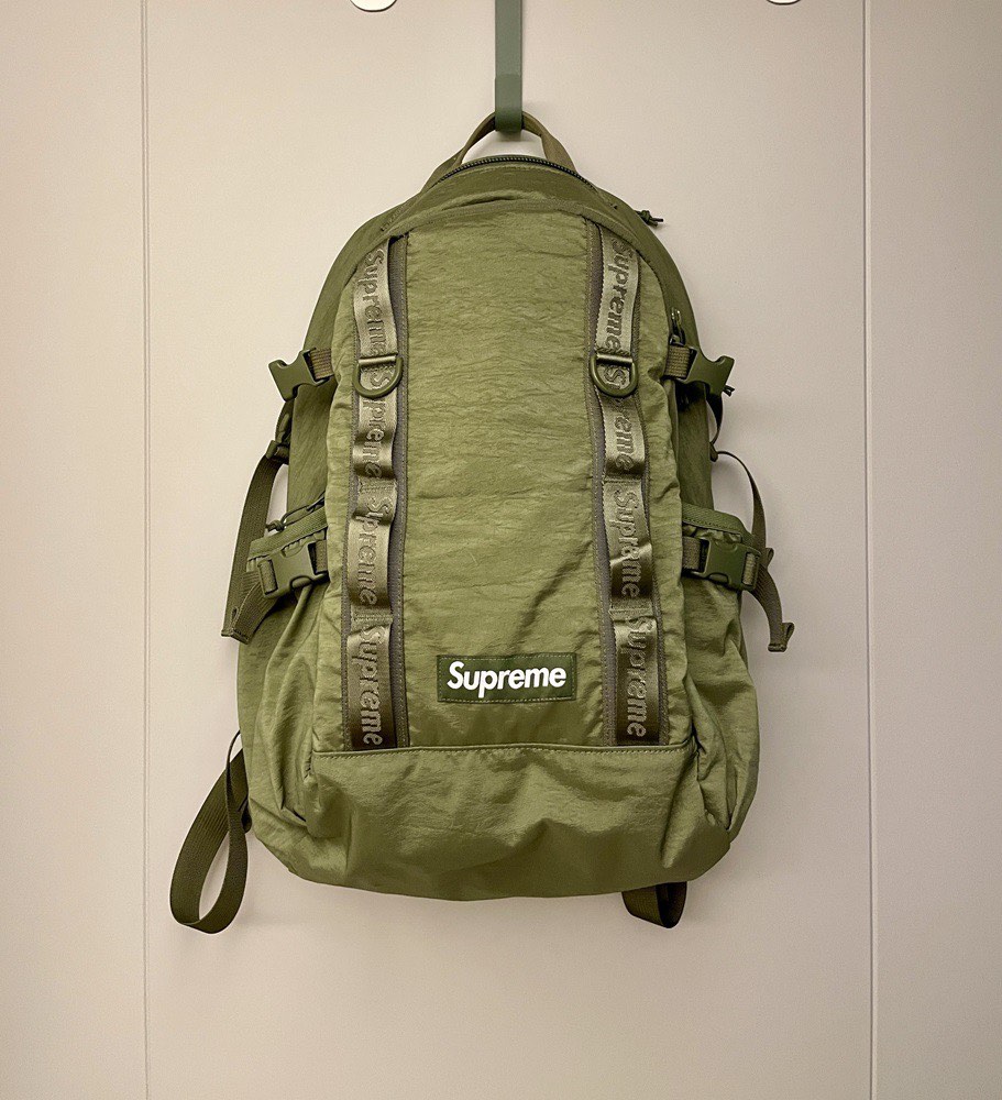 Supreme top 49th backpack
