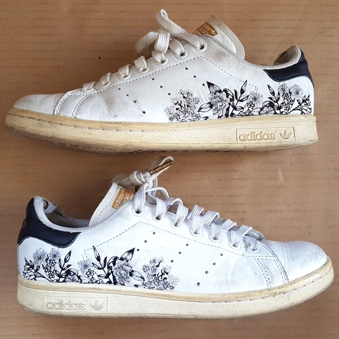 Adidas Stan Smith Sneakers with Floral Art design US 7 UK 5.5 EUR 38 2 3 White Leather Shoes Gym Court Trainer Tennis Shoes Active Lifestyle Cult Street Fashion Models Y2K Limited Edition Hip Hop Rock...