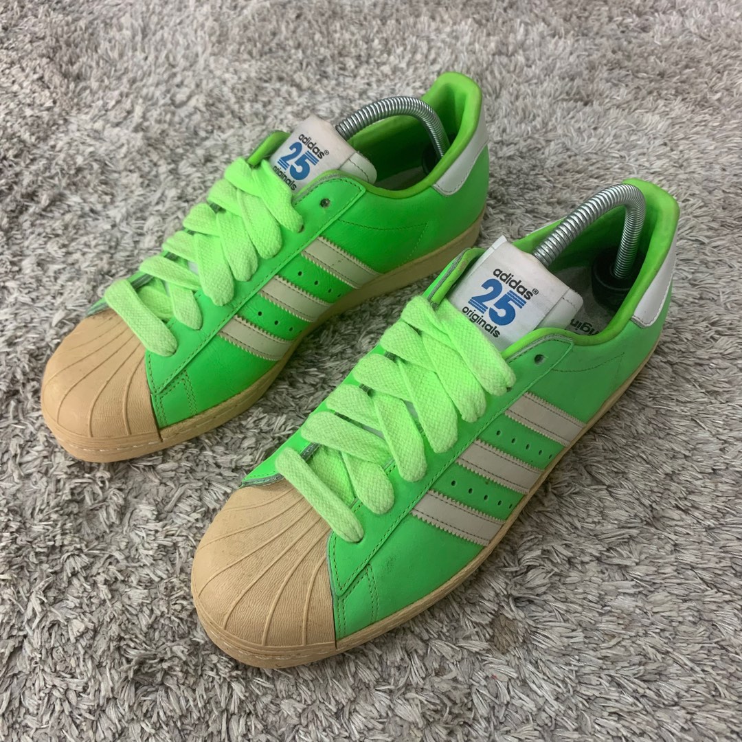 Adidas superstar 25th anniversary x nigo, Fesyen Pria, Sepatu