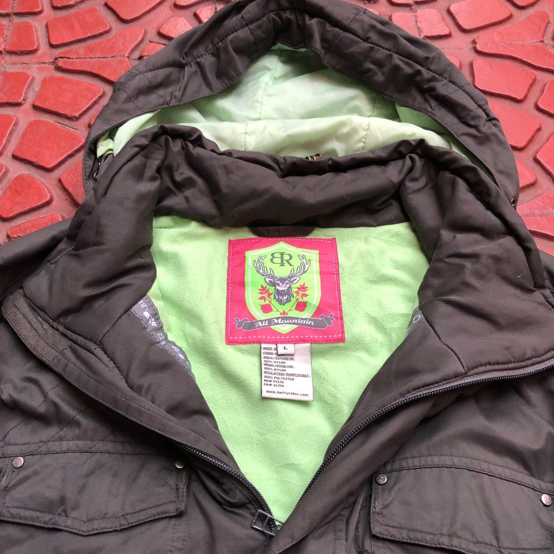 ALL MOUNTAIN BETTY RIDES SKI JACKET, Men's Fashion, Coats, Jackets and