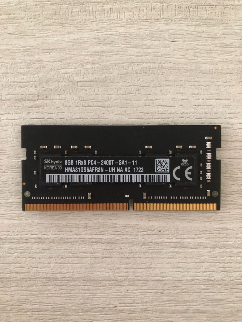 Apple Original 8GB DDR4 2400Mhz SO DIMM Memory RAM x 2 Used