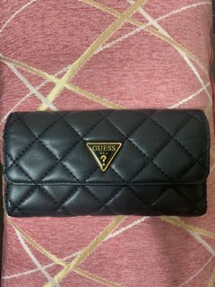 AUTHENTIC GUESS PRELOVED WALLET