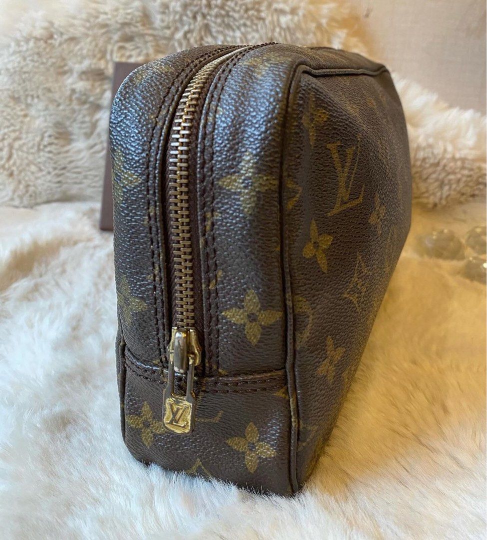 Louis Vuitton Monogram Trousse Toilette 23 - Brown Clutches, Handbags -  LOU755021