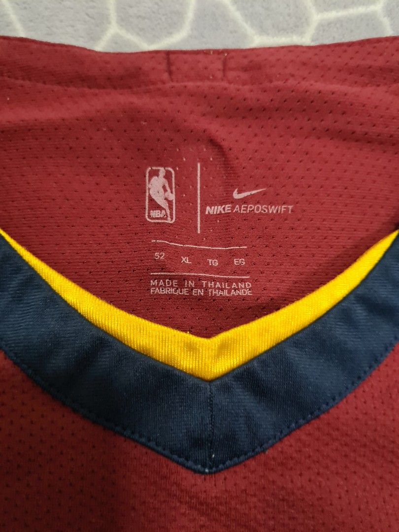 Authentic Nike Men s NBA Cavs Icon Edition Aeroswift Jersey XL