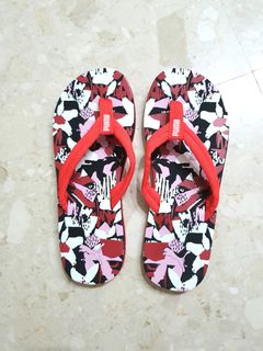 Puma slippers singapore hotsell