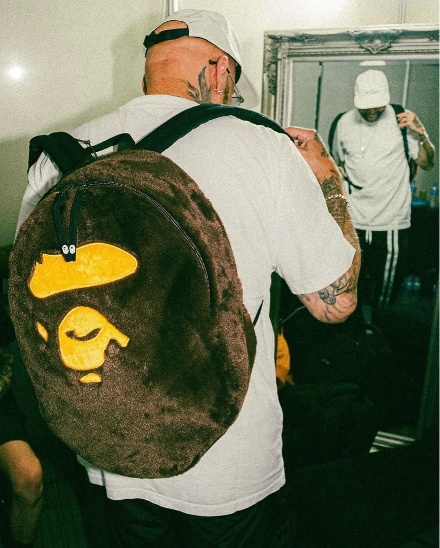 バッグ APE HEAD DAY PACK M A BATHING APE（アベイシングエイプ）の「APE HEAD DAY PACK M（バック